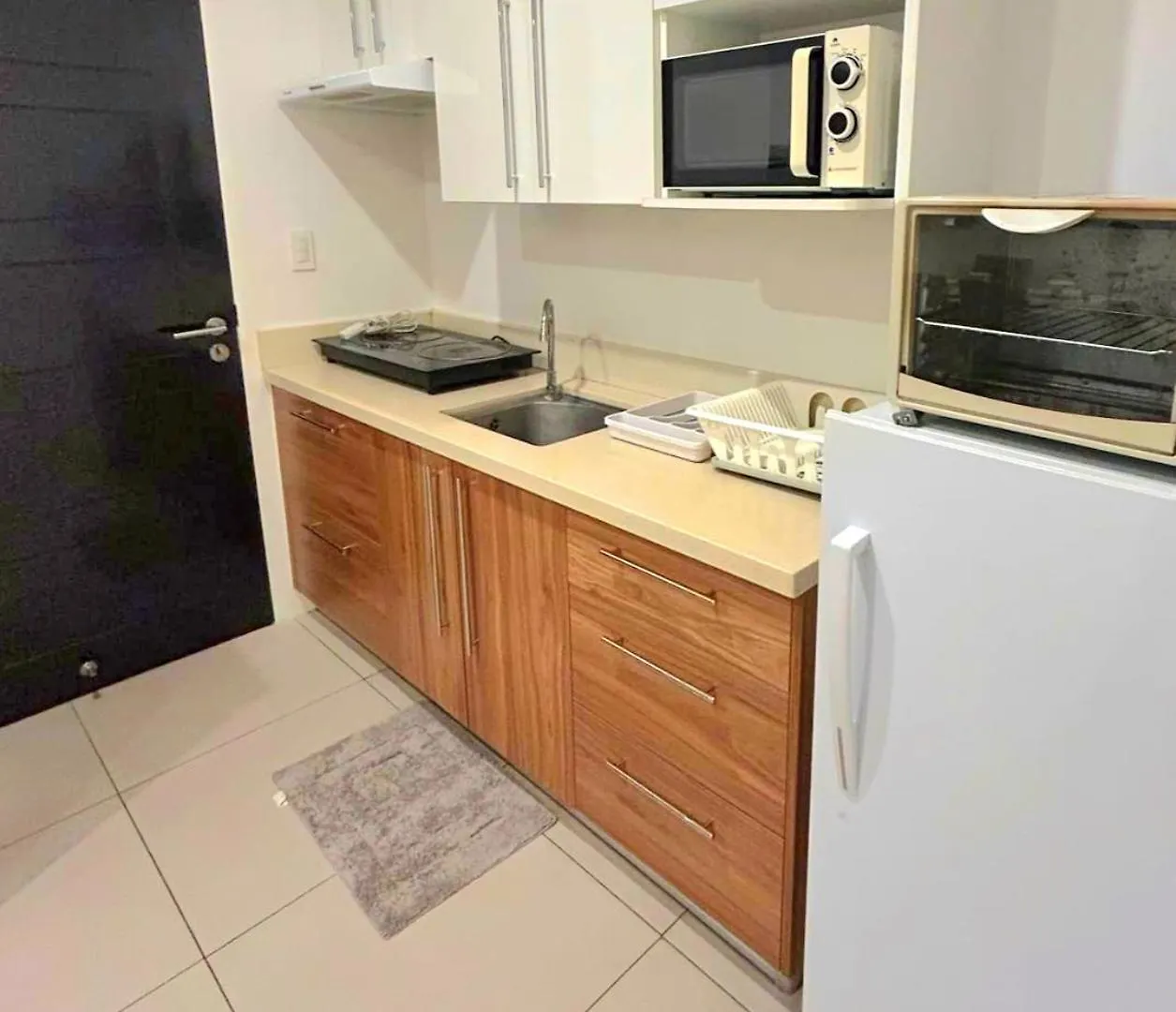 Matina Enclaves 2 Bedroom Unit Davao City 0*,