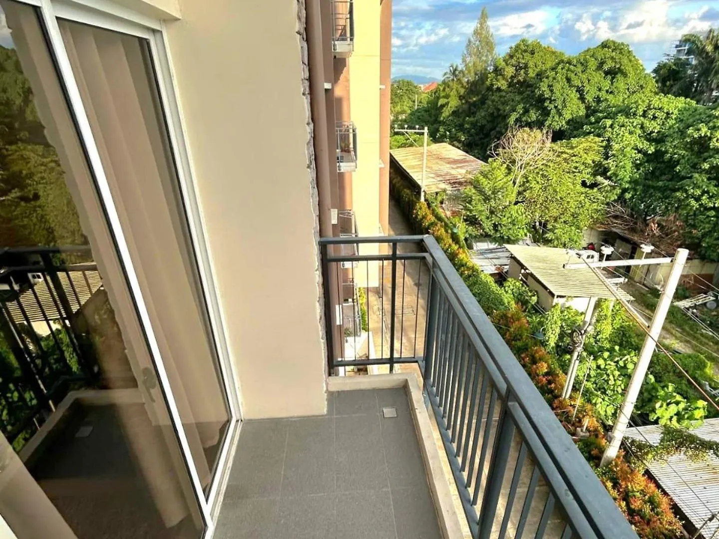 Matina Enclaves 2 Bedroom Unit Davao City Filippinerne